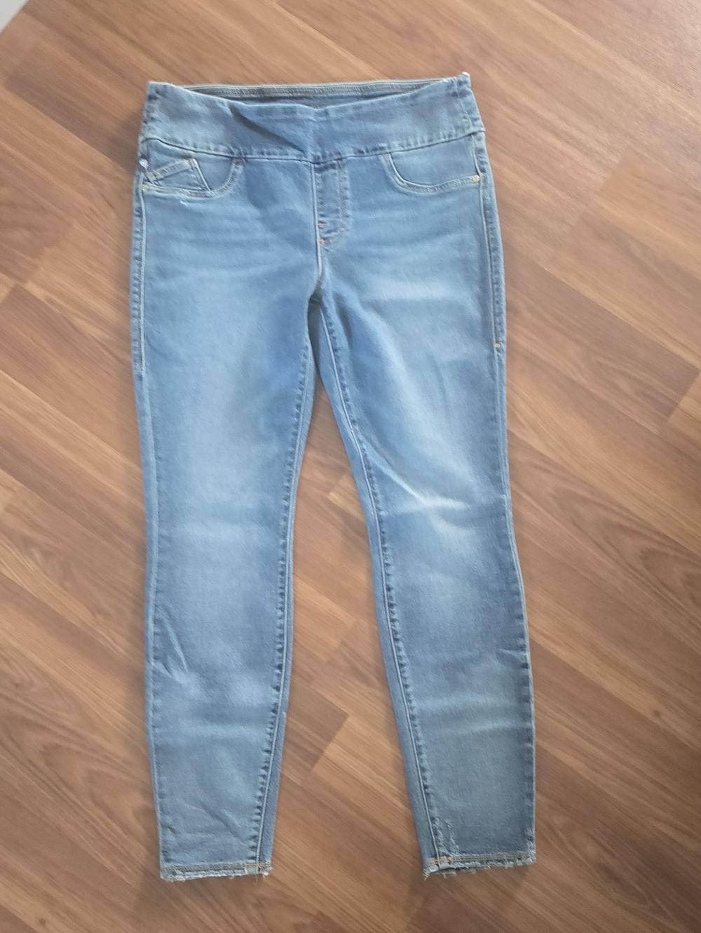 Rock & Republic Light Blue Pull-On Jeggings